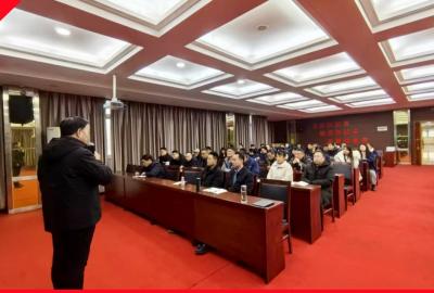 專業(yè)賦能 團(tuán)隊(duì)進(jìn)階——華豫萬通2025“管理高手實(shí)戰(zhàn)課”培訓(xùn)圓滿結(jié)束！